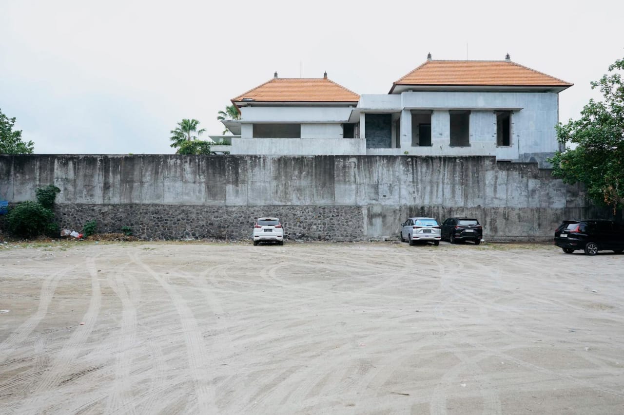 Di Jual Tanah BEACHFRONT Di Pantai Jerman, Kuta